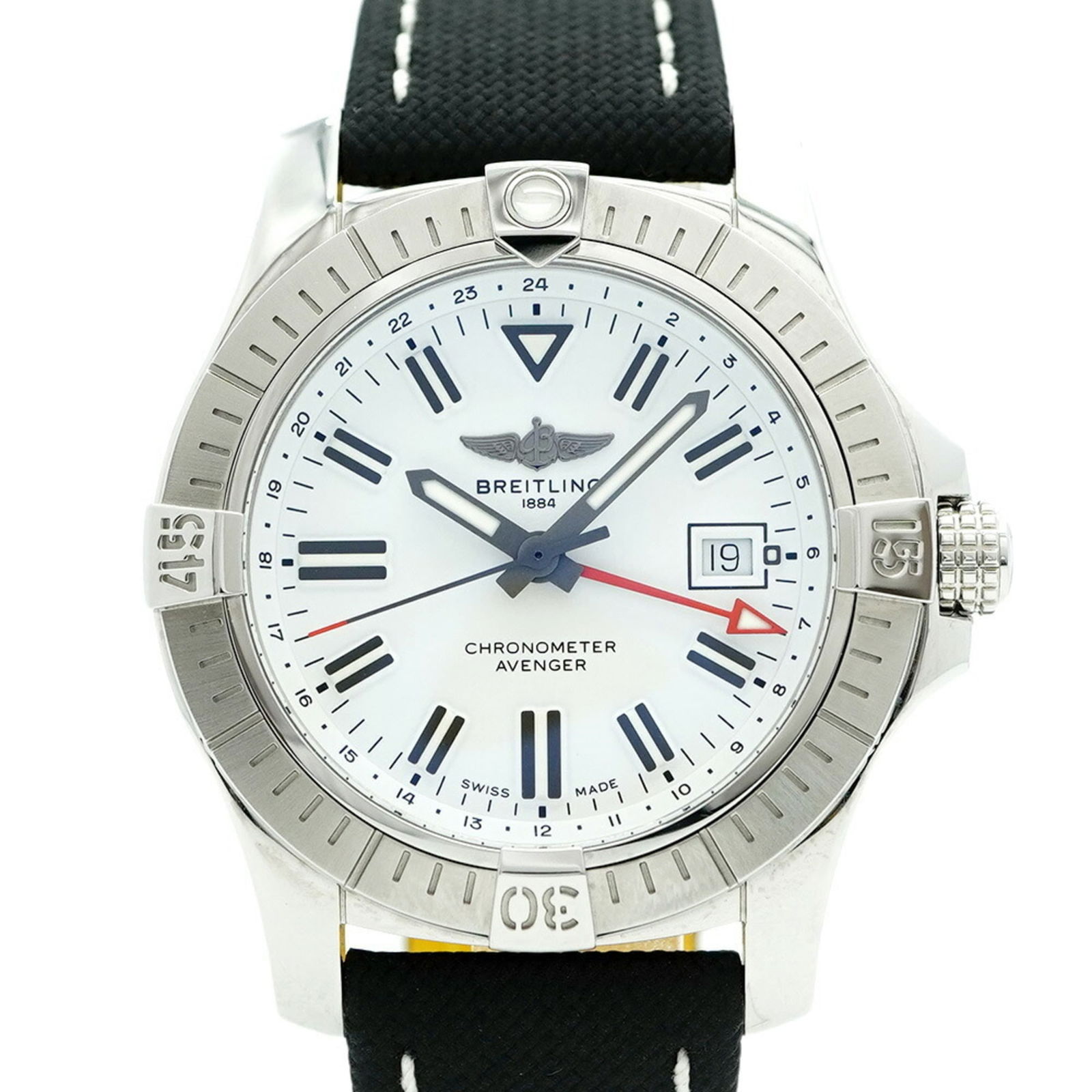 Breitling Avenger A32397 White Dial: Breitling Avenger A32397 White Dial The Breitling Avenger A32397 is a men's wristwatch with a white dial and a case diameter of 43.5mm, featuring a leather and nylon band, in very good used condition