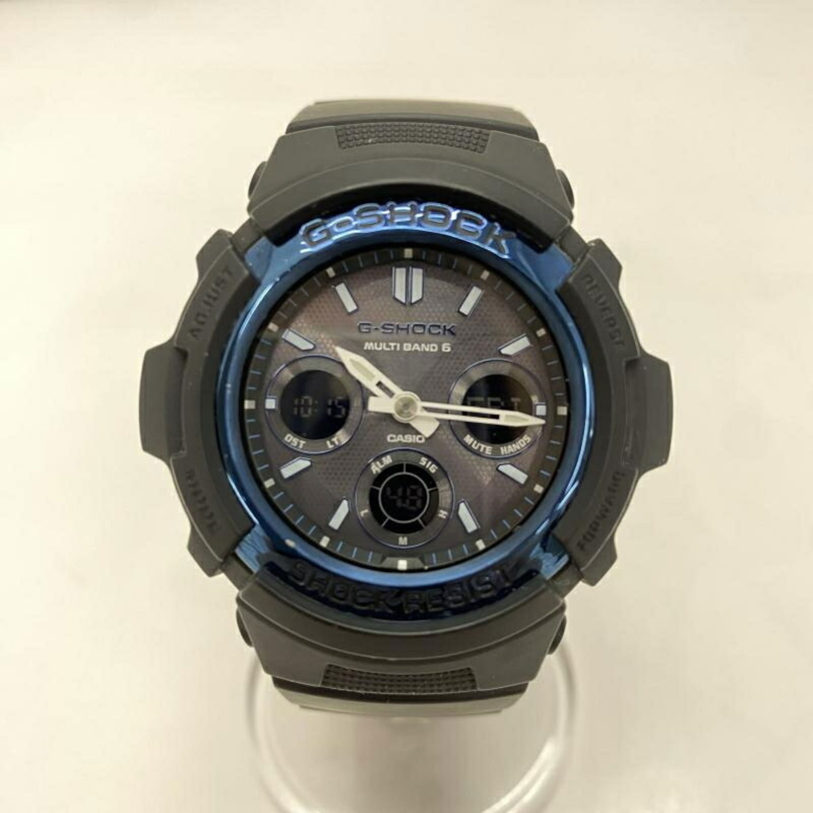 Casio G-SHOCK Solar Watch AWG-M100-1AJF Black: Casio G-SHOCK Solar Watch AWG-M100-1AJF Black Casio G-SHOCK solar watch model AWG-M100-1AJF, featuring a black dial with a wrist size of 21 cm, used with acceptable traces of wear. Item Specifics: Bra