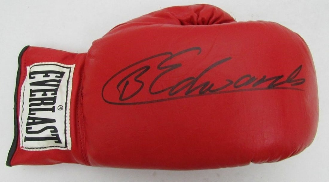 Cornelius Boza-Edwards Signed Everlast Boxing Glove JSA 134504 (1 of 4)
