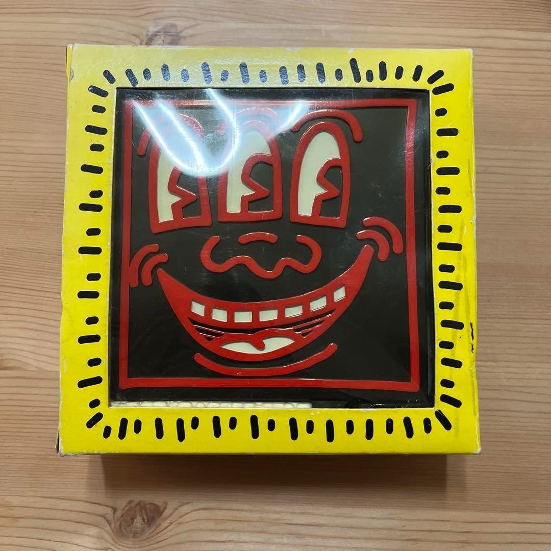 KEITH HARING POP SHOP - AM/FM RADIO - Black - Sealed - 1980s: KEITH HARING POP SHOP - AM/FM RADIO - Black - Sealed - 1980s This listing features KEITH HARING POP SHOP - AM/FM RADIO - Black - Sealed - 1980s. Item specifics are provided below. Item Specifics: Bran