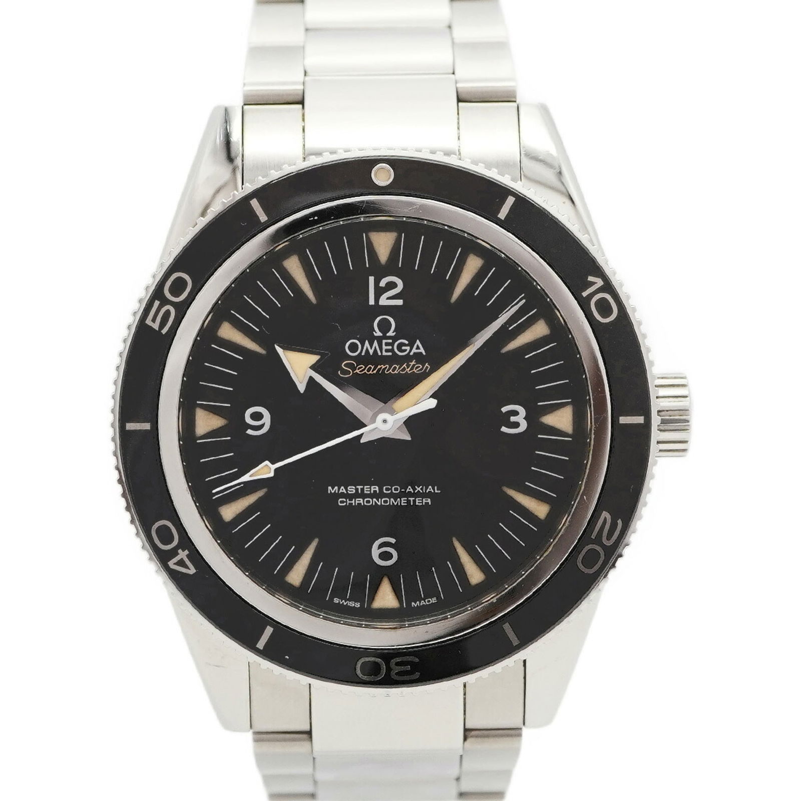 Omega Seamaster 233.30.41.21.01.001 Black Dial: Omega Seamaster 233.30.41.21.01.001 Black Dial Omega Seamaster wristwatch for men, featuring a black dial, stainless steel case and band, 41mm diameter, in good used condition with signs of wear. Item