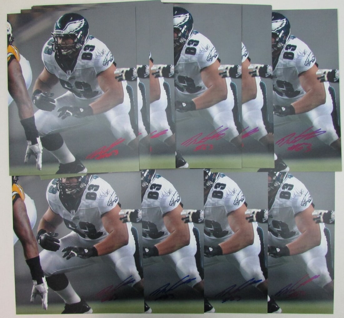 Lot of 42 Danny Watkins Philadelphia Eagles Signed/Autographed 8x10 Photo 157578 (1 of 2)