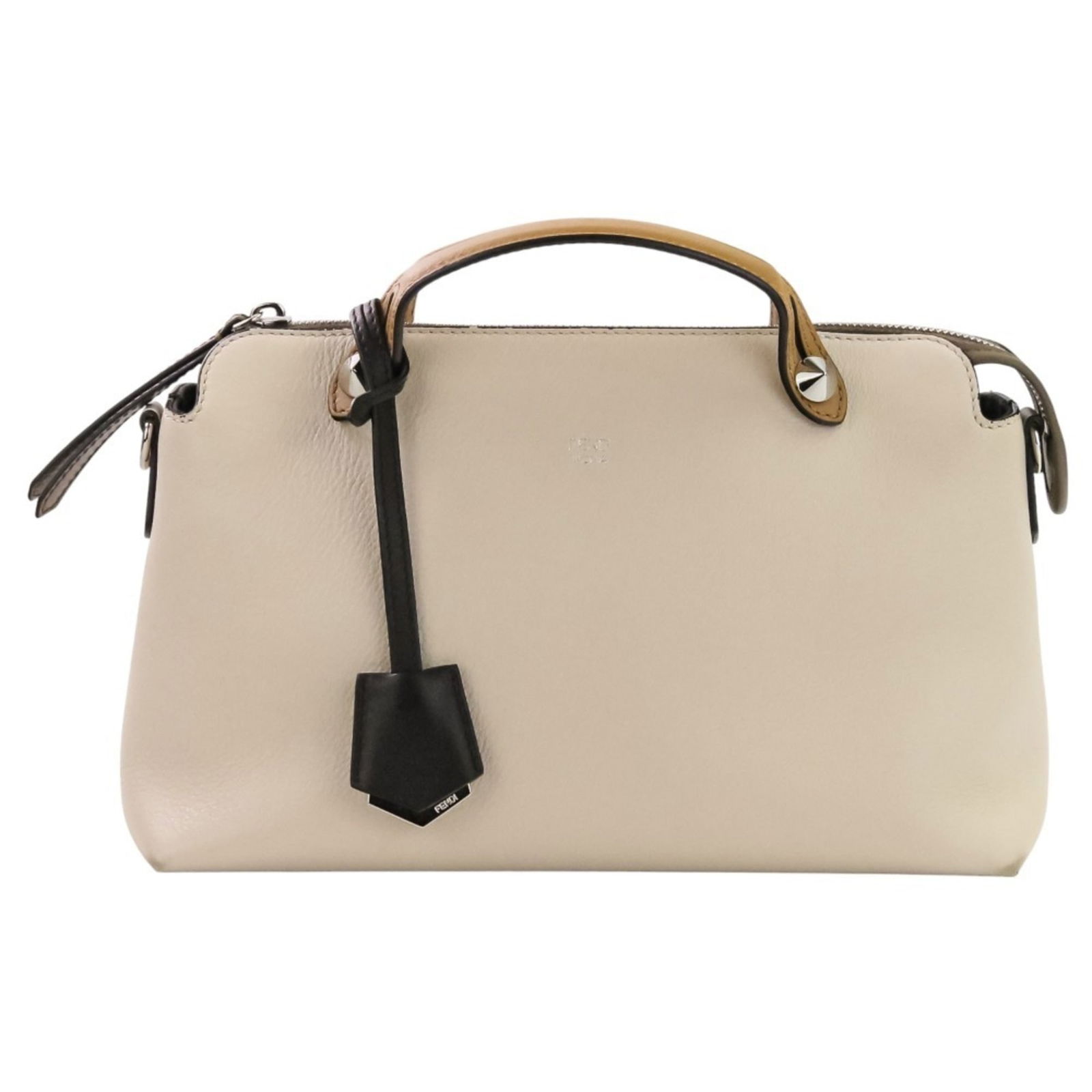 Handbag Fendi: Handbag Fendi This Fendi handbag/shoulder bag in beige measures 17.5cm x 29cm x 13cm and is in used (like new) condition. Item Specifics: Brand: Fendi Type: Handbag, Shoulder Bag Color: Beige Gender: