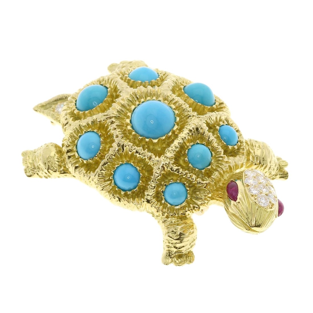 BVLGARI K18 Yellow Gold Turtle Motif Brooch with Turquoise Ruby Diamond: BVLGARI K18 Yellow Gold Turtle Motif Brooch with Turquoise Ruby Diamond BVLGARI K18 Yellow Gold Turtle Motif Brooch featuring turquoise, ruby, and diamond accents, crafted in Italy from K18 yellow gol
