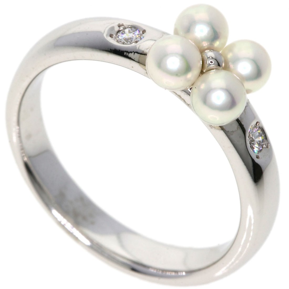 MIKIMOTO K18 White Gold Pearl Diamond Ring: MIKIMOTO K18 White Gold Pearl Diamond Ring MIKIMOTO K18 white gold ring featuring a pearl, size 6.5 US, made in Japan. Item Specifics: Brand: MIKIMOTO Style: Ring Material: K18 White Gold Metal: