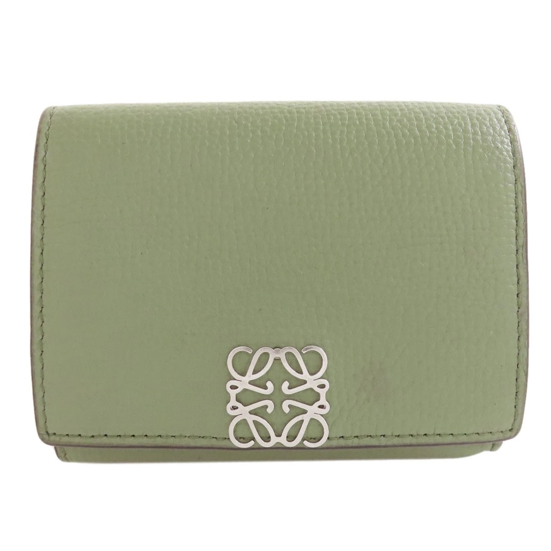 LOEWE Bifold Wallet Compact Leather with Coin Pocket: LOEWE Bifold Wallet Compact Leather with Coin Pocket LOEWE Bifold Wallet made of green leather with a coin pocket, designed in Spain. Item Specifics: Brand: LOEWE Style: Bifold Wallet with Coin Pocket