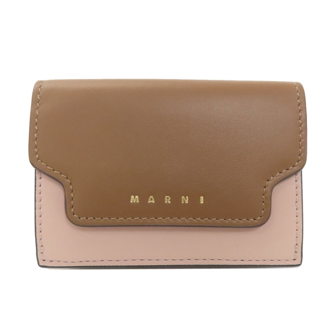MARNI Leather Compact Wallet Bifold with Coin Pocket: MARNI Leather Compact Wallet Bifold with Coin Pocket This MARNI Leather Compact Wallet is pink in color, designed as a bifold wallet with a coin pocket, made of leather and produced in Italy. Item Spe