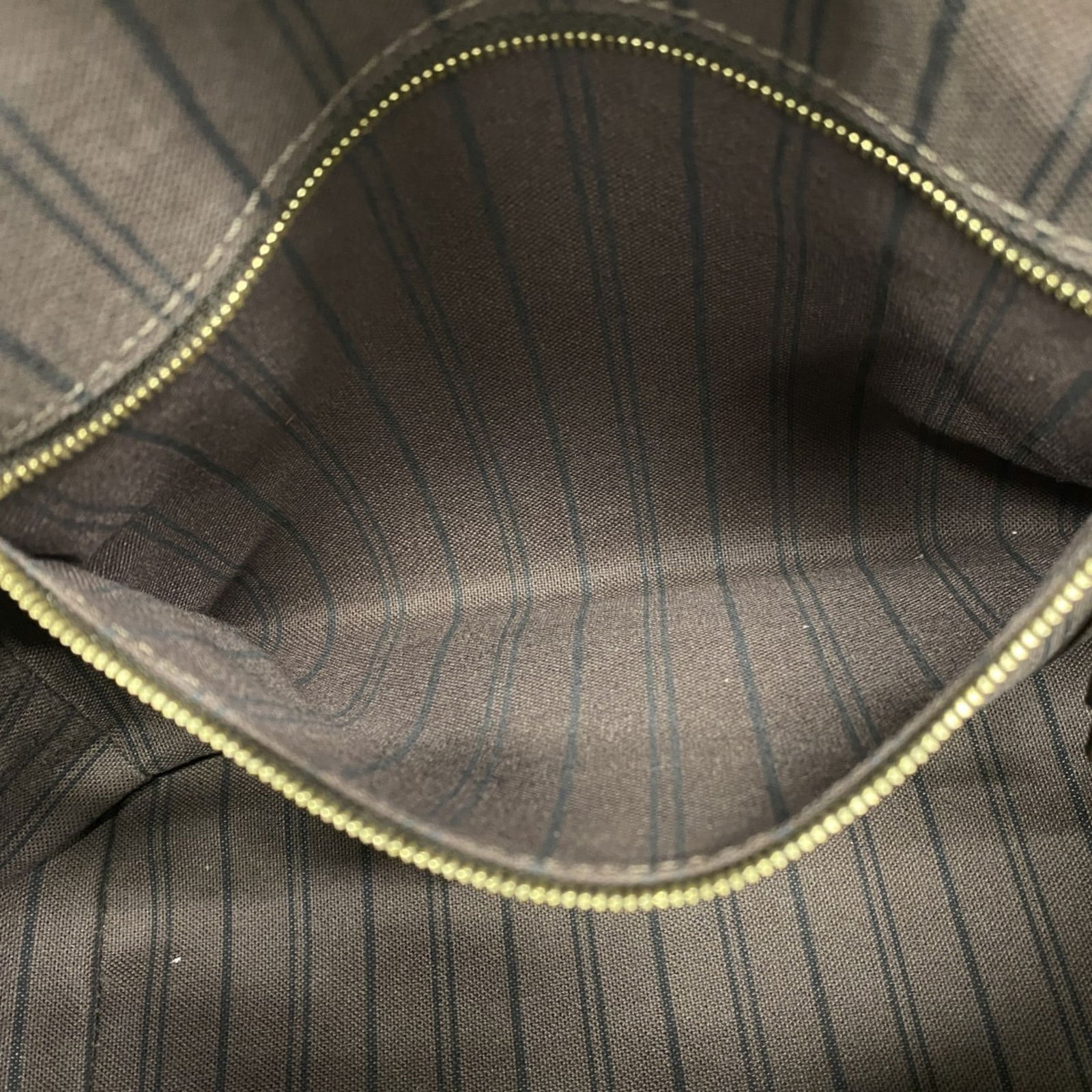 Handbag Louis Vuitton - 11