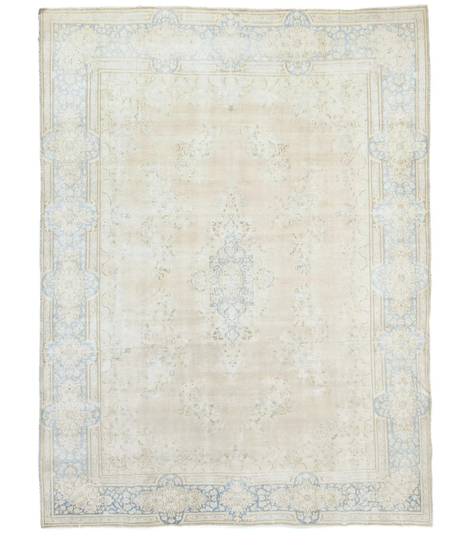 Carpet 10X13 ft Hand-Knotted Beige Muted Floral Distressed Oriental Rug Vintage: Carpet 10X13 ft Hand-Knotted Beige Muted Floral Distressed Oriental Rug Vintage A hand-knotted beige oriental rug with floral patterns measures 9'10" x 13'2", made from wool and featuring a vintage