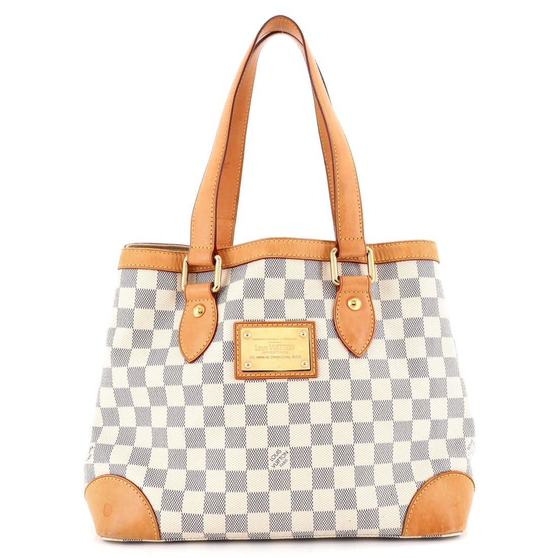 Louis Vuitton Damier PM Hampstead Handbag: Louis Vuitton Damier PM Hampstead Handbag Louis Vuitton Damier PM Hampstead Handbag in white coated canvas measures 9" x 12" x 7" with a strap drop of 16-18", exhibiting very good condition with minor