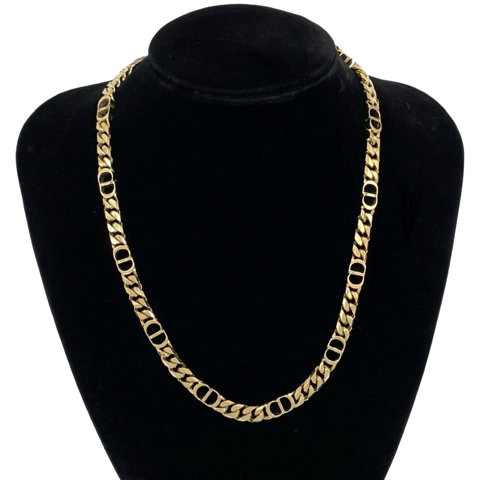 Gold Plating Christian Dior (1 of 4)