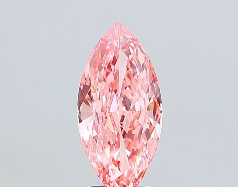 Loose Lab Diamond IGI Marquise 2.56ct Fancy Vivid Pink VVS2: Loose Lab Diamond IGI Marquise 2.56ct Fancy Vivid Pink VVS2 Loose lab-grown diamond weighing 2.56ct, marquise cut with fancy vivid pink color and clarity VVS2, certified by IGI. Measurements are