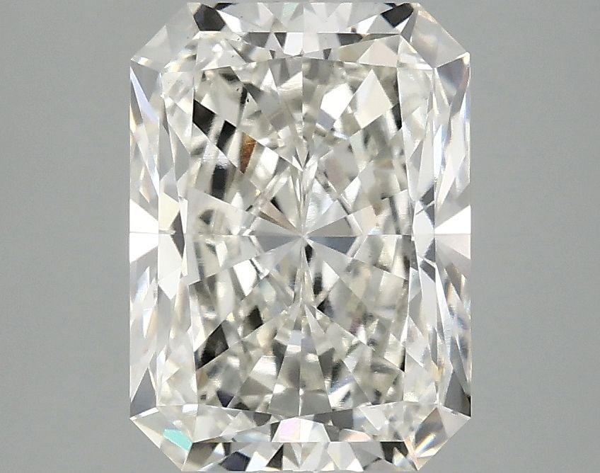 Loose Lab Diamond IGI Radiant 3.04ct H VS1: Loose Lab Diamond IGI Radiant 3.04ct H VS1 This loose lab-grown diamond weighs 3.04 ct, has an H color and VS1 clarity, with a certification from IGI. Item Specifics: Source: This Is A Real Diamond