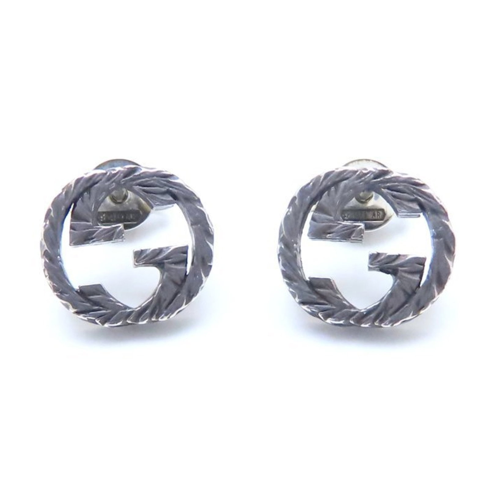 Gucci Earrings Stud: Gucci Earrings Stud These silver925 stud earrings by Gucci for women measure 9.70mm x 10.70mm and weigh 3.1g. They are in very good used condition with minor traces of wear. Item Specifics: Brand: Guc