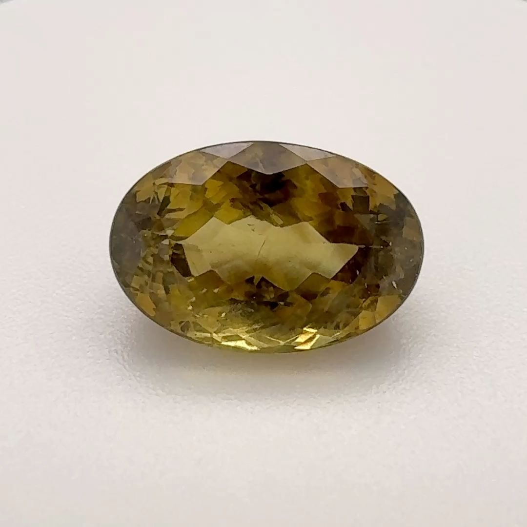 Loose Beryl Gemstone Oval 3.21ct Brown EC (1 of 1)