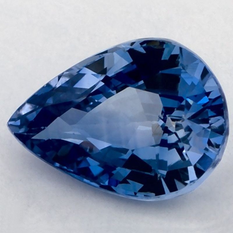 Loose Sapphire Gemstone Pear 3.01ct Blue SI: Loose Sapphire Gemstone Pear 3.01ct Blue SI Loose sapphire gemstone weighing 3.01ct, with a pear cut, blue color, SI clarity, and heated treatment, no certification. Item Specifics: Type: Sapphire