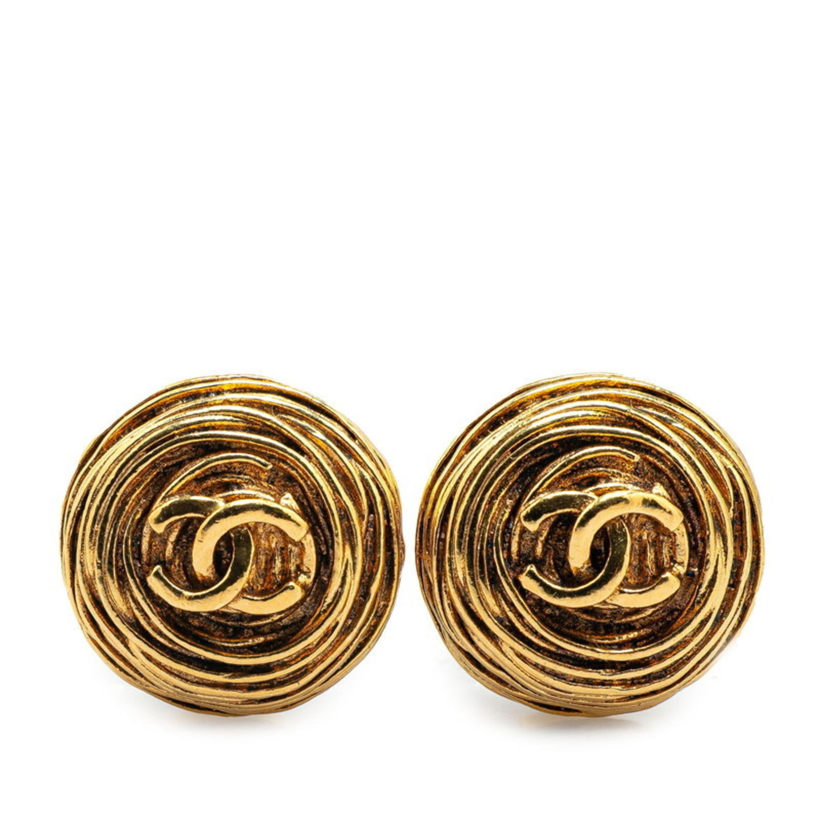 Gold Plating Chanel Clip Earrings: Gold Plating Chanel Clip Earrings Chanel gold plating clip earrings measure 23.50mm x 23.50mm, are in good condition with signs of usage, designed for women. Item Specifics: Brand: Chanel Type: Clip