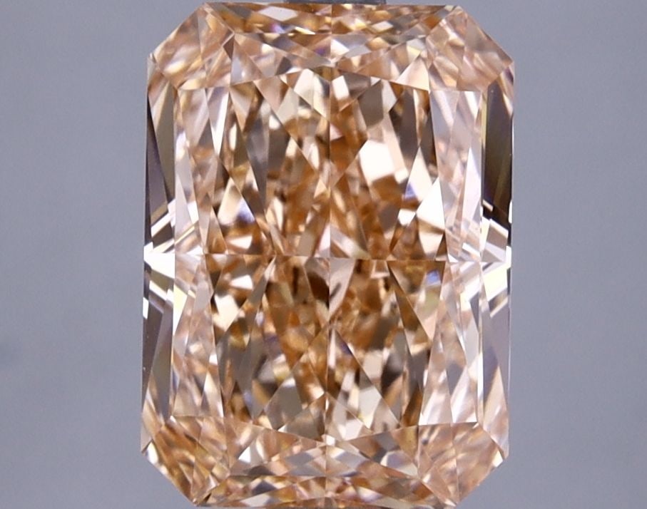 Loose Lab Diamond, IGI Radiant 3.0ct Fancy Vivid Pink VS1: Loose Lab Diamond, IGI Radiant 3.0ct Fancy Vivid Pink VS1 Loose lab-grown diamond weighing 3.0ct, fancy vivid pink color, clarity VS1, with IGI certification, featuring excellent polish and symmetry.