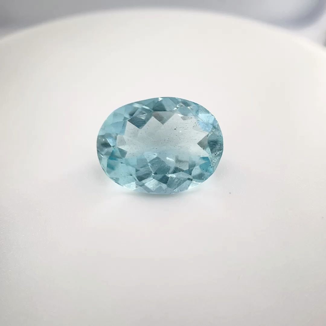 Loose Aquamarine Gemstone 4.43ct Oval Blue SI (1 of 1)