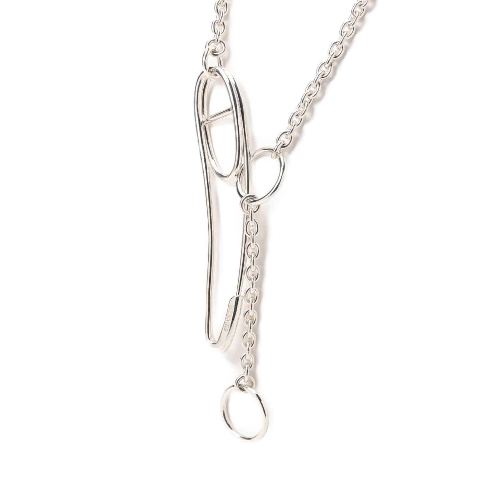 925 Hermes Silver: 925 Hermes Silver Hermes 925 silver necklace for women, punk style, 101.5 cm circumference, pendant size 28mm x 120mm, in very good used condition. Item Specifics: Brand: Hermes Necklace Type: Necklac