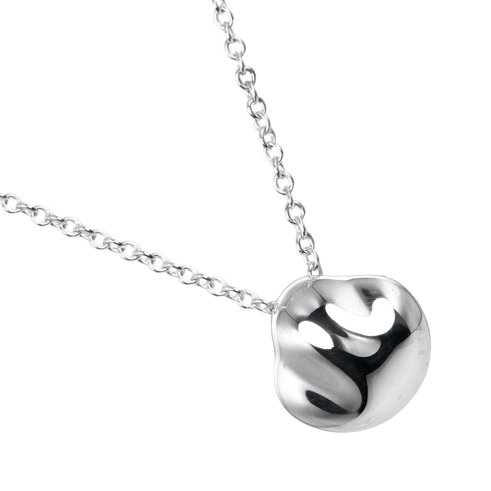 Silver 925 Tiffany: Silver 925 Tiffany Tiffany women's necklace made from Silver 925, with a neck circumference of 40 cm (15.74 inches) and a pendant size of 9.2mm x 9.3mm (0.36'' x 0.36''), in used but like new