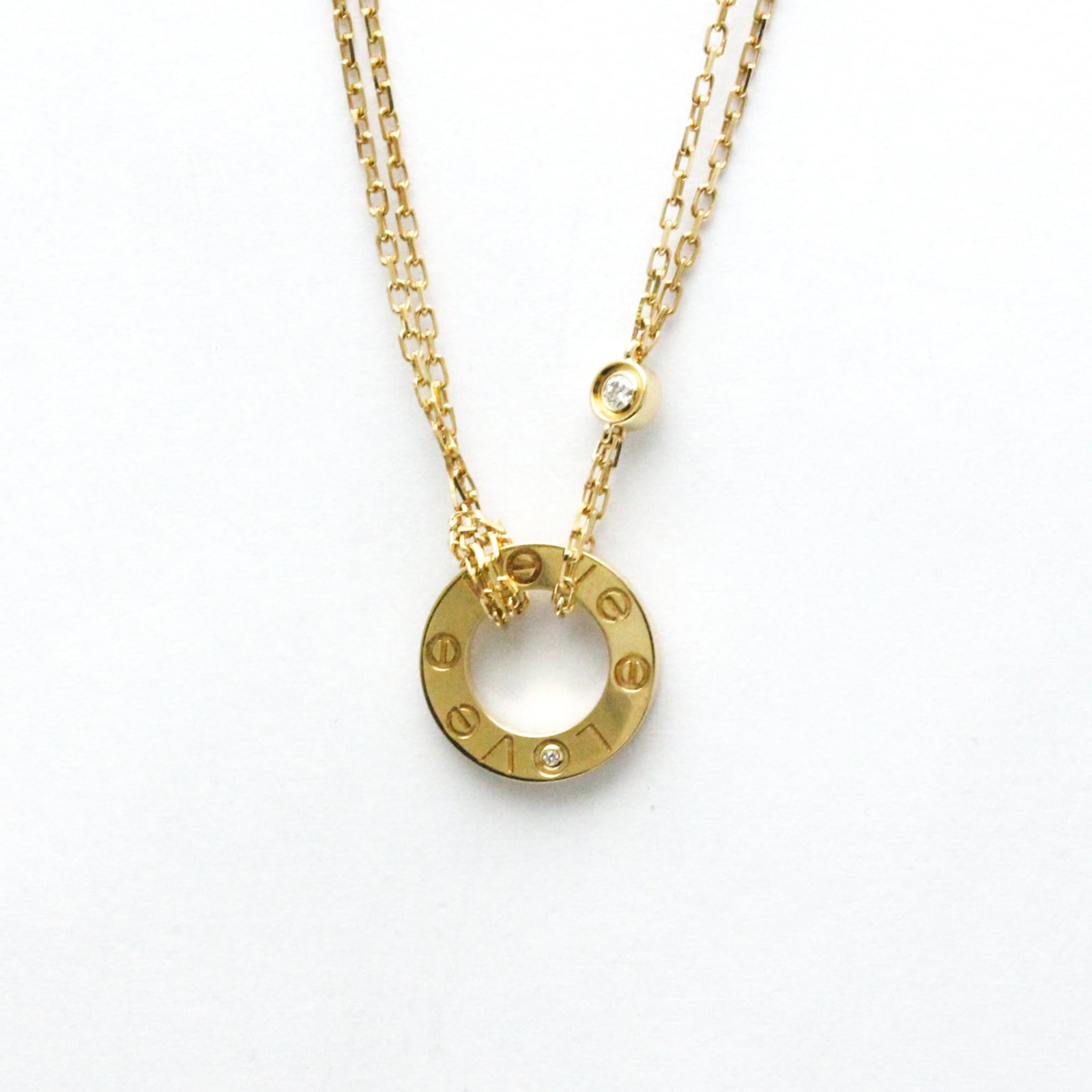 (18K) Cartier Yellow Gold: (18K) Cartier Yellow Gold Cartier pendant necklace made of 18K yellow gold, suitable for men and women, weighing 6.3g, with a neck circumference of 38-41 cm, in very good used condition. Item
