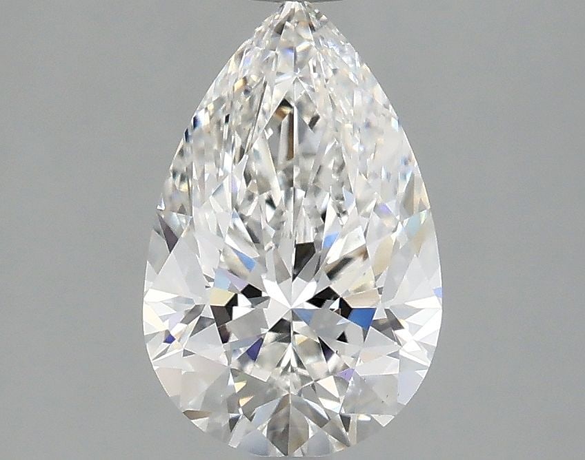 Loose Lab Diamond IGI Pear 1.57ct E VS1: Loose Lab Diamond IGI Pear 1.57ct E VS1 This 1.57ct Loose Lab Diamond is a pear shape with E color and VS1 clarity, certified by IGI. Item Specifics: Source: This Is A Real Diamond Grown In A Lab
