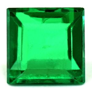 Loose GIA Square 2.82ct Green SI Emerald Gemstone: Loose GIA Square 2.82ct Green SI Emerald Gemstone 2.82ct green emerald gemstone, faceted with SI clarity and treated with oil, comes with GIA certification and measures 7.92L x 7.79W. Item Specifics:
