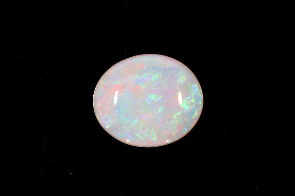 Loose Opal Gemstone 1.96ct White Oval (1 of 1)
