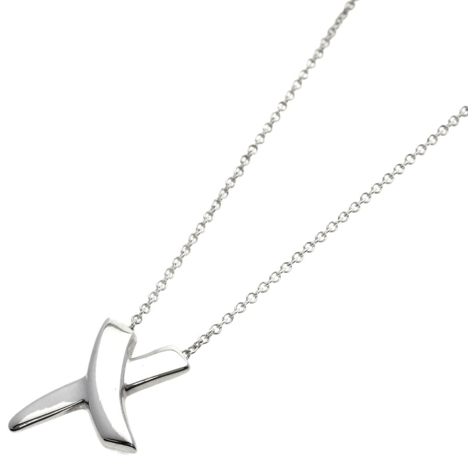 Silver Tiffany: Silver Tiffany The Silver Tiffany Necklace, intended for women, is made from silver and has a neck circumference of 42 cm (16.53 inches), featuring a pendant size of 14.3mm x 10.7mm, and is in like ne