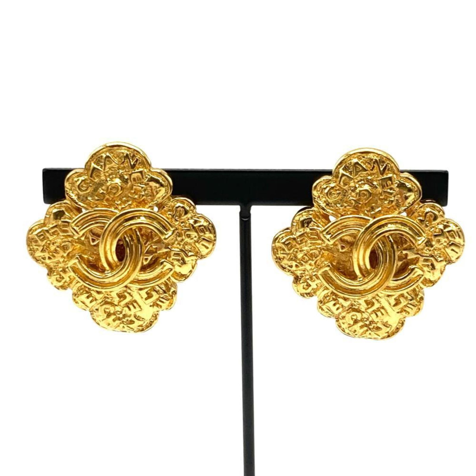 Gold Plating Chanel Clip Earrings (1 of 5)