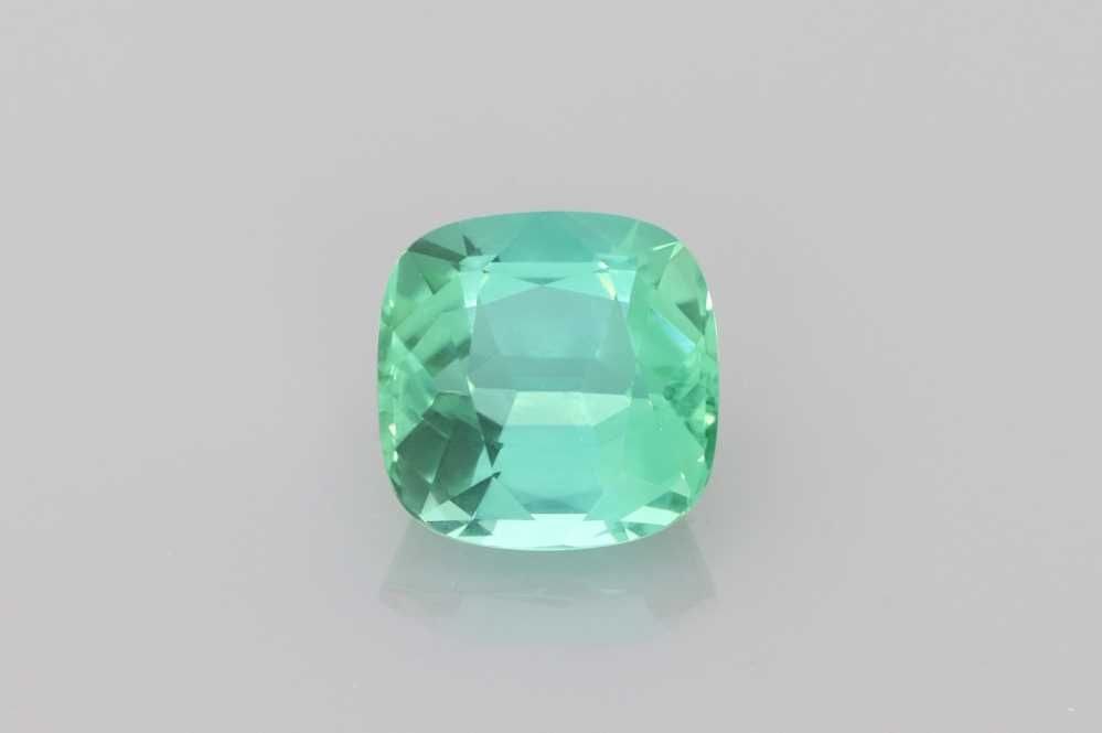 Loose Tourmaline Gemstone Cushion 1.59ct Green EC: Loose Tourmaline Gemstone Cushion 1.59ct Green EC Loose cushion-cut tourmaline gemstone weighing 1.59ct, in vivid green color with clarity EC, heated treatment, with no certification. Item