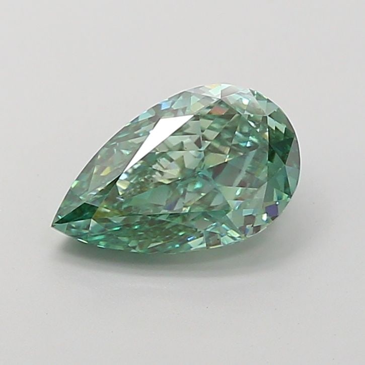 Loose Lab Diamond IGI Pear 2.02ct Fancy Vivid Green VS1: Loose Lab Diamond IGI Pear 2.02ct Fancy Vivid Green VS1 Loose lab-grown diamond weighing 2.02ct, with a pear cut, fancy vivid green color, clarity VS1, IGI certification; measurements are 10.25L x