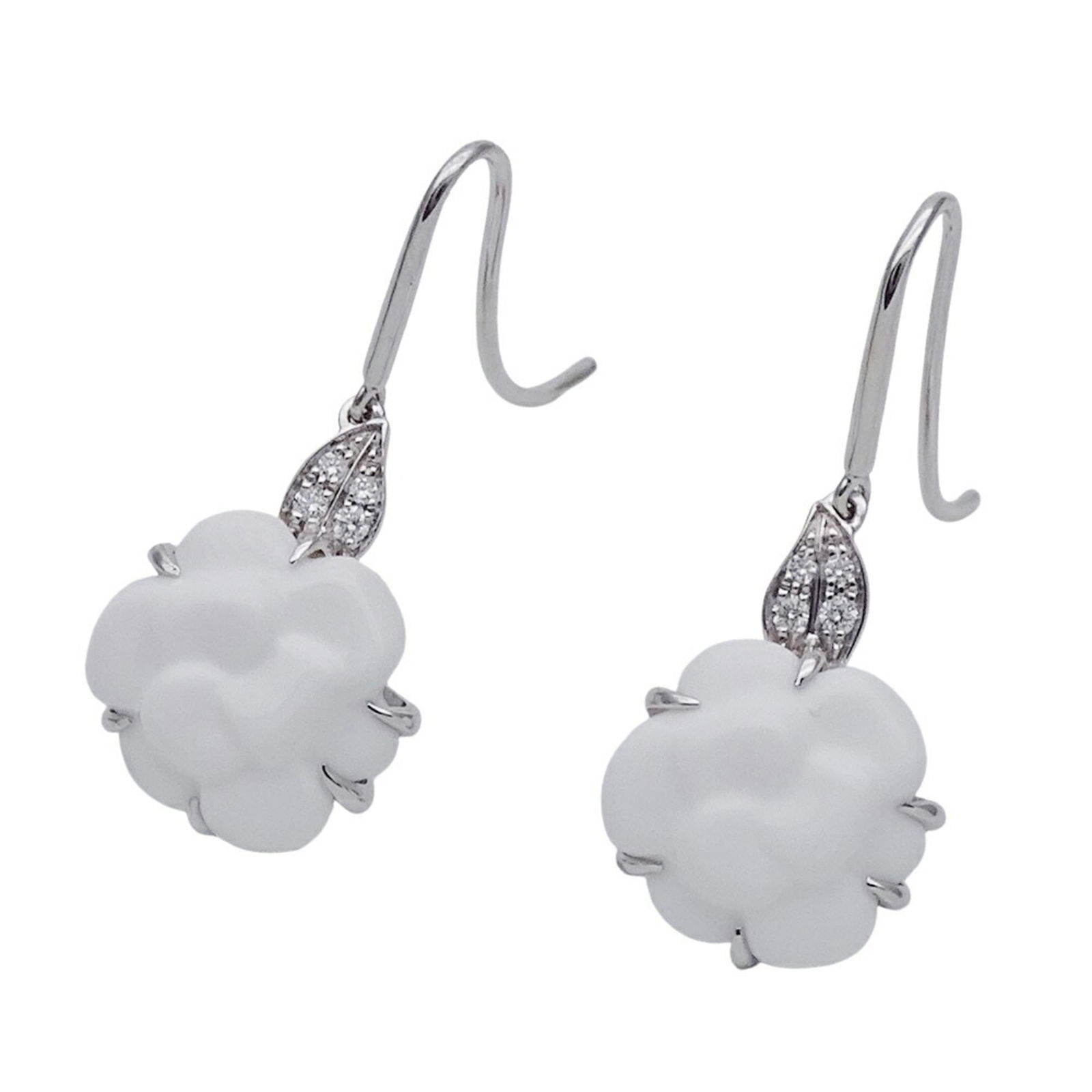 Chanel 18K White Gold Stud Earrings: Chanel 18K White Gold Stud Earrings Chanel 18K White Gold Stud Earrings for women feature chalcedony stones and measure 28mm x 12.3mm; they are in like-new condition with minimal traces of usage. 