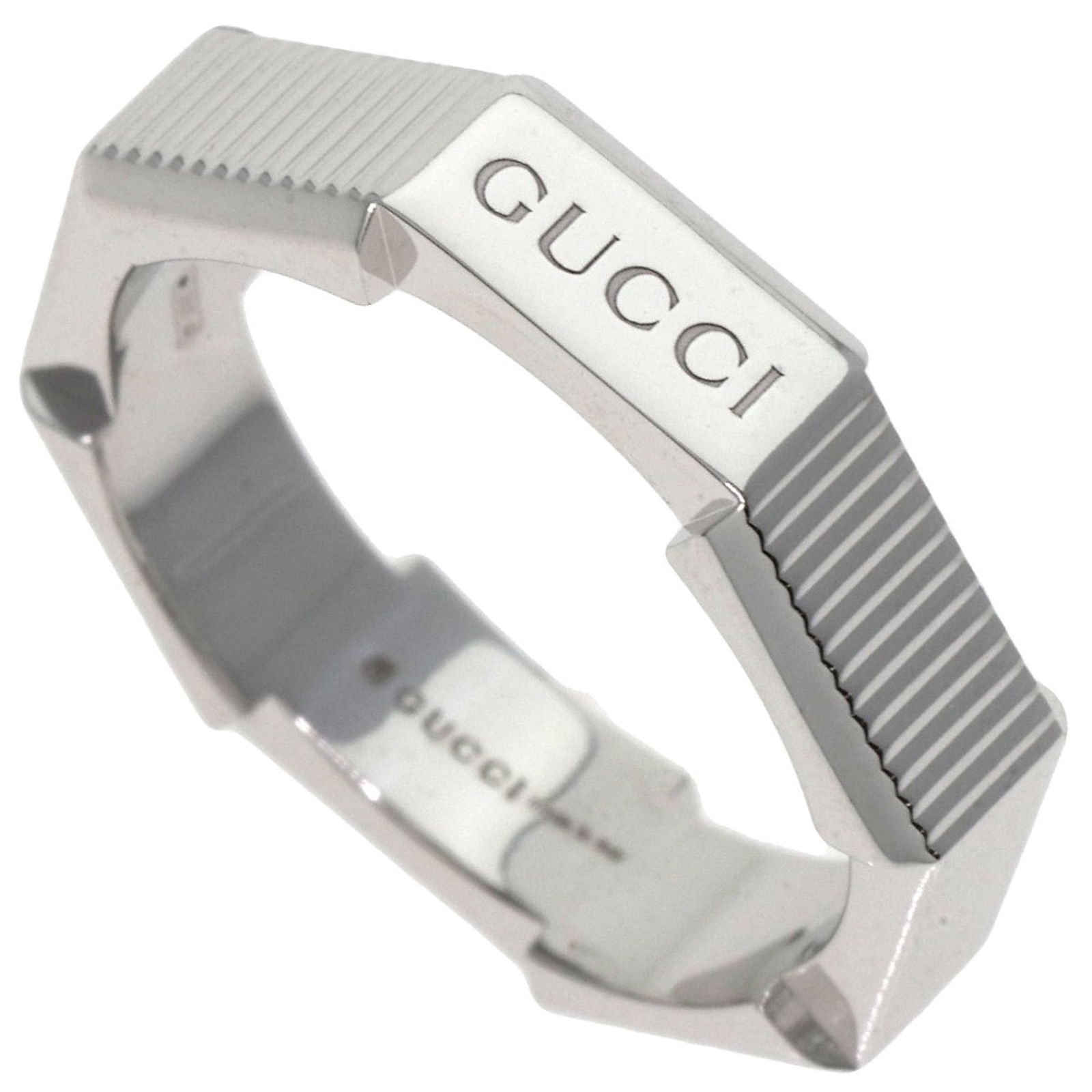 18K White Gold Gucci Band Ring: 18K White Gold Gucci Band Ring 18K white gold band ring by Gucci for women, size 6.5, in very good used condition with minor traces of usage and scratches. Item Specifics: Brand: Gucci Type: Band