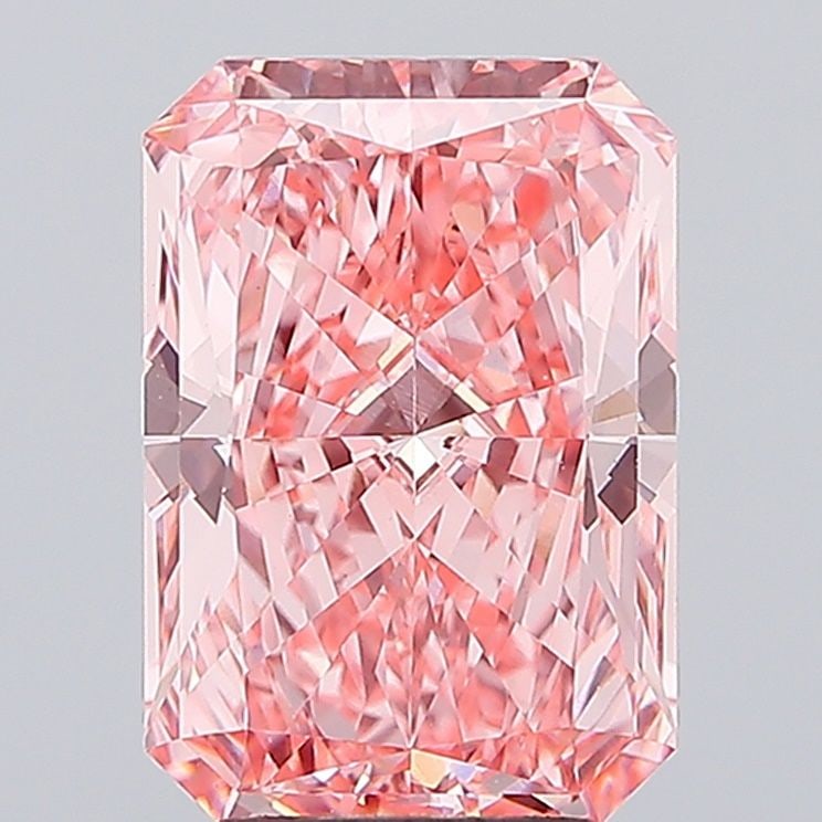 Loose Lab Diamond 4.9ct Fancy Vivid Pink VVS2 IGI Radiant: Loose Lab Diamond 4.9ct Fancy Vivid Pink VVS2 IGI Radiant This is a 4.9ct loose lab-grown diamond with a Fancy Vivid Pink color and VVS2 clarity, certified by IGI, with excellent polish and symmetry.