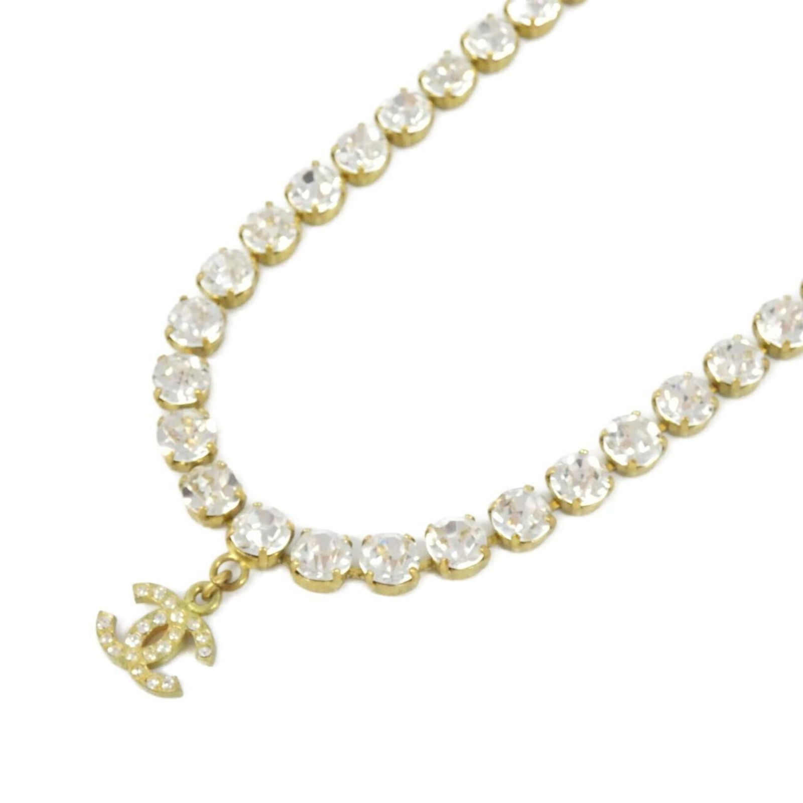 CHANEL: CHANEL Chanel necklace for women featuring a crystal stone, with a neck circumference of 38 cm and a pendant size of 20mm x 15mm. The item is used but in very good condition. Item Specifics: Brand: Ch
