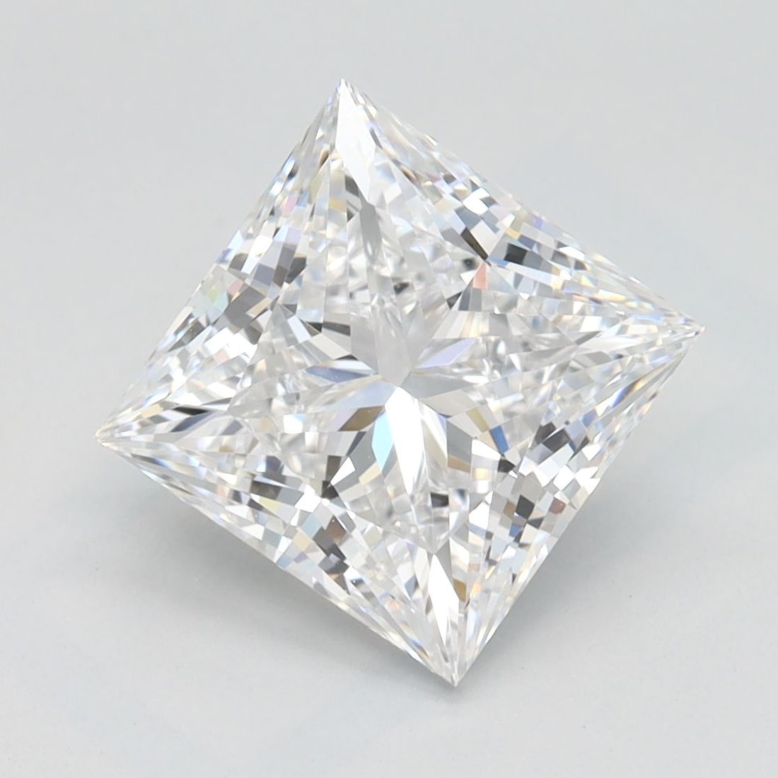 Loose Lab Diamond 2.62ct Princess D IF - IGI: Loose Lab Diamond 2.62ct Princess D IF - IGI Loose lab-grown diamond weighing 2.62ct with a princess cut, color D, and clarity IF, certified by IGI, measuring 7.52L x 7.46W x 5.14H. Item Specifics: So