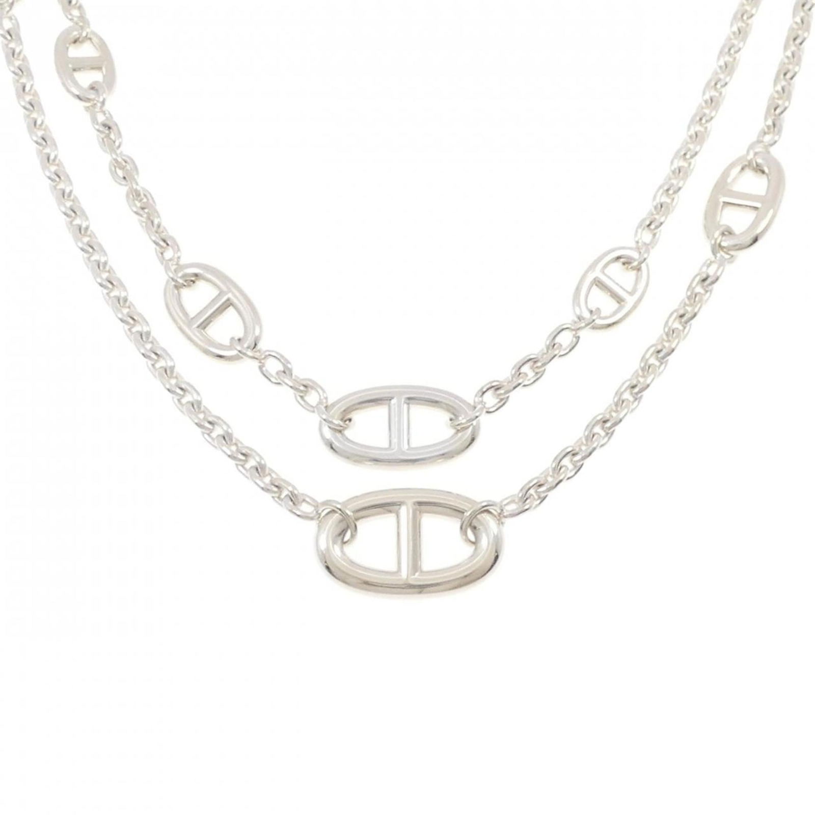 925 Hermes Silver: 925 Hermes Silver Hermes women's necklace made of silver 925, weighing 130.9g and measuring 158 cm in neck circumference and 13.9mm in width; in very good used condition. Item Specifics: Brand: Hermes