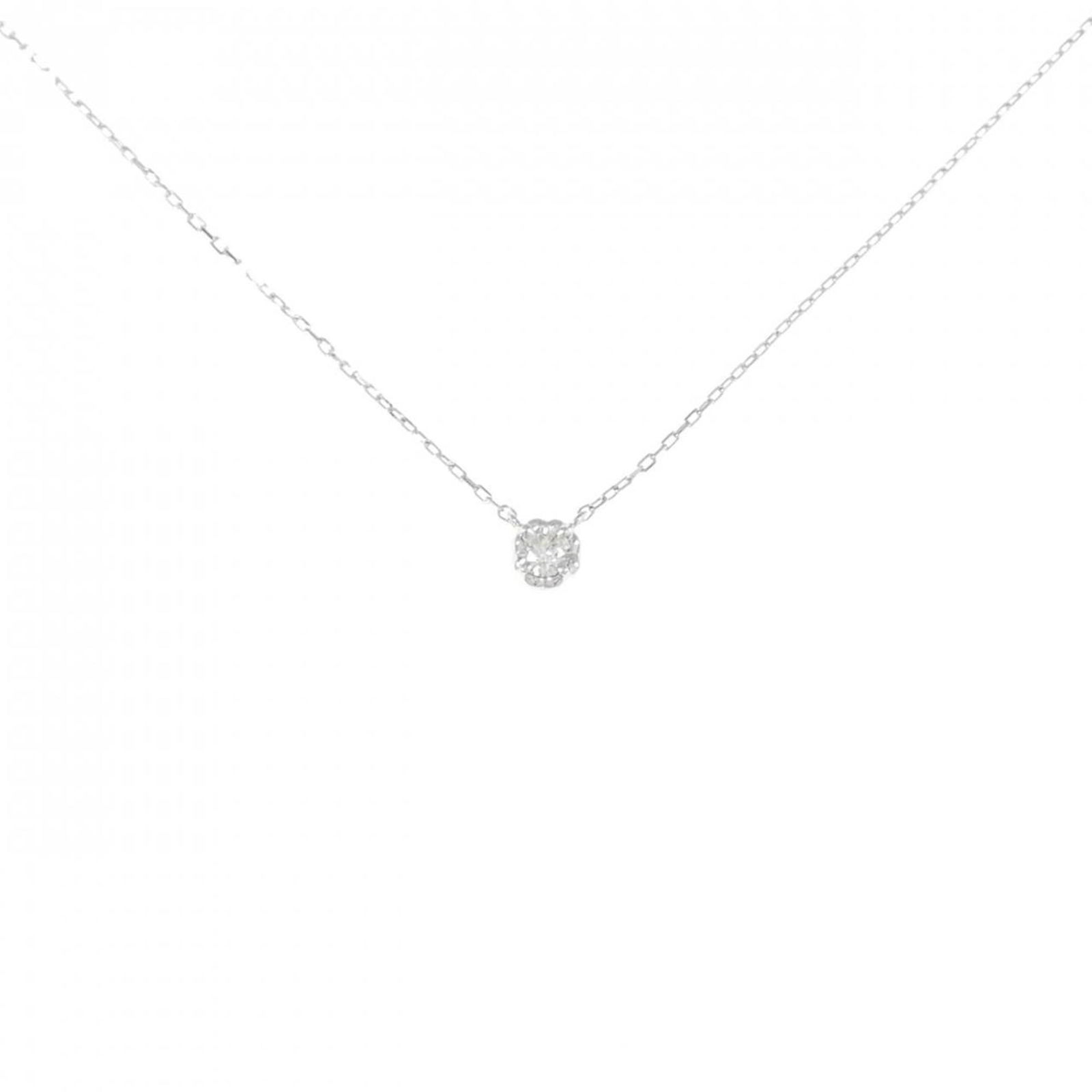 Ahkah 18K White Gold: Ahkah 18K White Gold Ahkah 18K white gold necklace with a diamond pendant, designed for women, with a neck circumference of 39 cm and pendant size of 3.6mm x 3.3mm; very good condition with minor