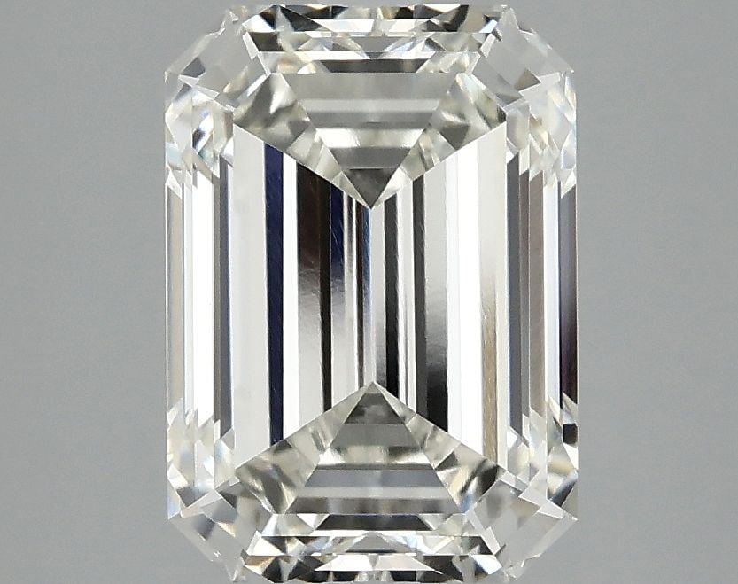 Loose Lab Diamond IGI Emerald 3.04ct H VVS2: Loose Lab Diamond IGI Emerald 3.04ct H VVS2 Loose Lab Diamond IGI certified emerald shape weighing 3.04 ct in H color with VVS2 clarity, measuring 9.69L x 6.89W x 4.68H mm. Item Specifics: Source: