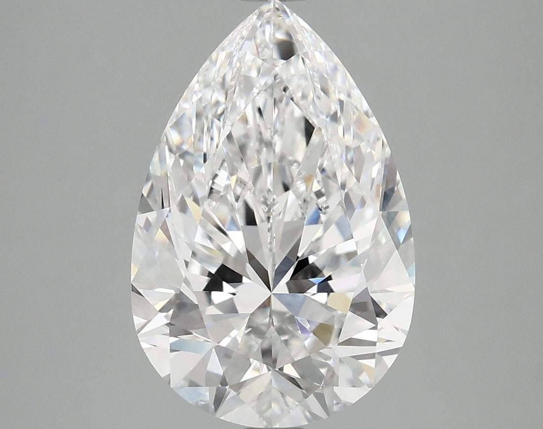 Loose Lab Diamond 4.03ct E VVS2 IGI Pear: Loose Lab Diamond 4.03ct E VVS2 IGI Pear This 4.03 carat lab-created diamond in a pear cut has a color grade of E and clarity of VVS2, certified by IGI, measuring 13.34mm x 8.8mm x 5.69mm. Item