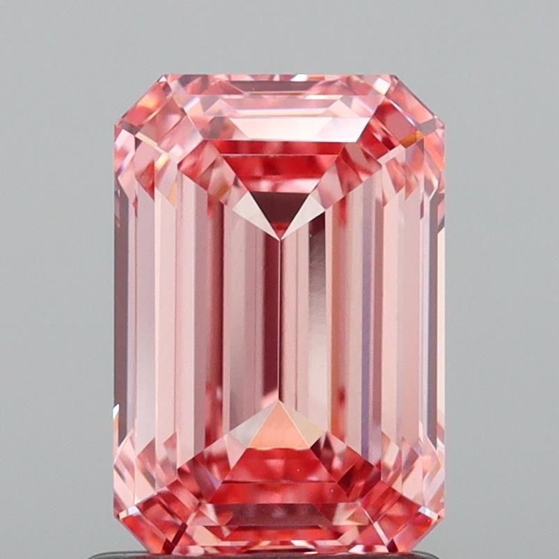Loose Lab Diamond 1.59ct Fancy Vivid Pink VVS2 IGI Emerald: Loose Lab Diamond 1.59ct Fancy Vivid Pink VVS2 IGI Emerald This loose lab diamond weighs 1.59 carats, has a fancy vivid pink color, VVS2 clarity, and is certified by IGI, measuring 7.93mm x 5.34mm x