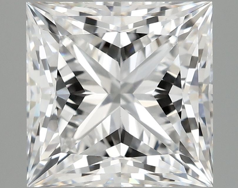 Loose Lab Diamond IGI Princess 2.59ct D VVS2: Loose Lab Diamond IGI Princess 2.59ct D VVS2 Loose lab-grown diamond weighing 2.59ct, princess cut, in D color with VVS2 clarity; measurements are 7.47L x 7.43W x 5.34H, certified by IGI. Item