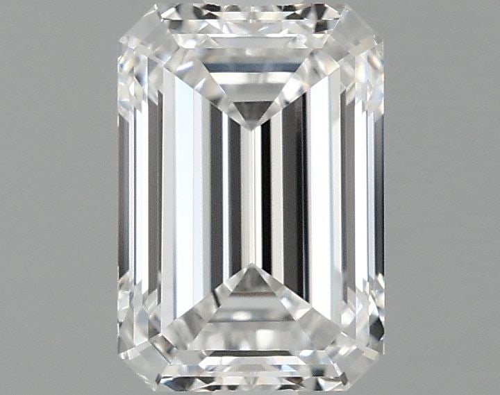 Loose Lab Diamond 1.0ct D VVS2 - IGI Emerald: Loose Lab Diamond 1.0ct D VVS2 - IGI Emerald Loose lab diamond weighing 1.0 ct, emerald cut, color D, clarity VVS2, with excellent polish and symmetry, certified by IGI. Item Specifics: Source: This