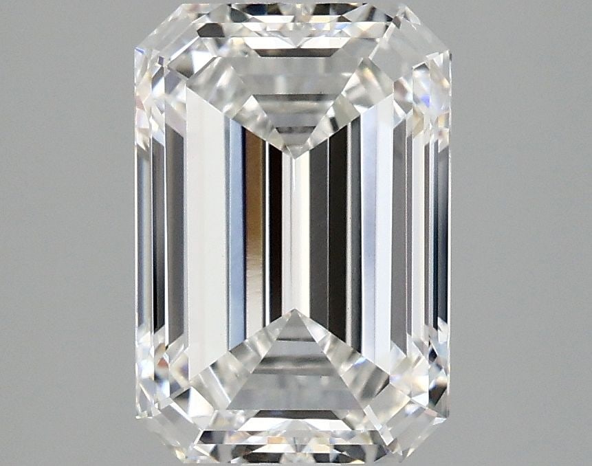 Loose Lab Diamond IGI Emerald 2.8ct E VVS2: Loose Lab Diamond IGI Emerald 2.8ct E VVS2 Loose lab-grown diamond weighing 2.8ct in emerald cut, E color, VVS2 clarity, certified by IGI. Item Specifics: Source: This Is A Real Diamond Grown In A