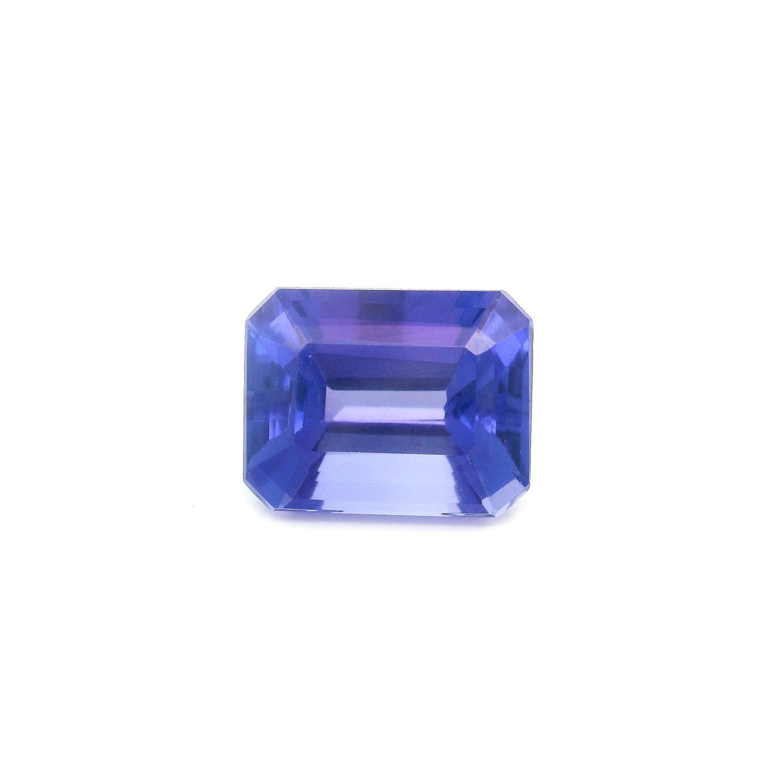 Loose Tanzanite Gemstone GSI Octagonal 2.96ct Blue EC: Loose Tanzanite Gemstone GSI Octagonal 2.96ct Blue EC Loose tanzanite gemstone weighing 2.96ct, octagonal cut, with intense blue color clarity, treated by heating, certified by GSI. Item Specifics: