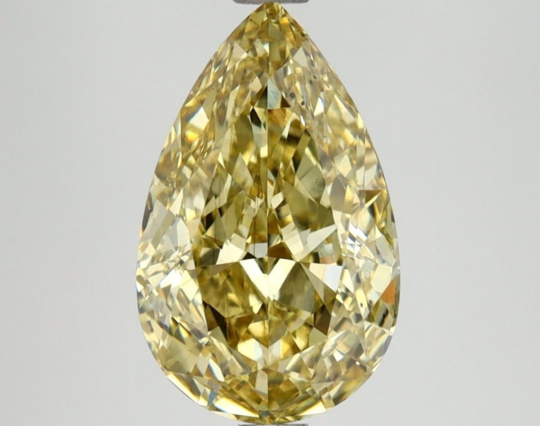 Loose Lab Diamond IGI Pear 2.95ct Fancy Intense Yellow VS1: Loose Lab Diamond IGI Pear 2.95ct Fancy Intense Yellow VS1 Loose lab-grown diamond weighing 2.95 carats, pear cut, fancy intense yellow color, VS1 clarity, with excellent polish and symmetry,
