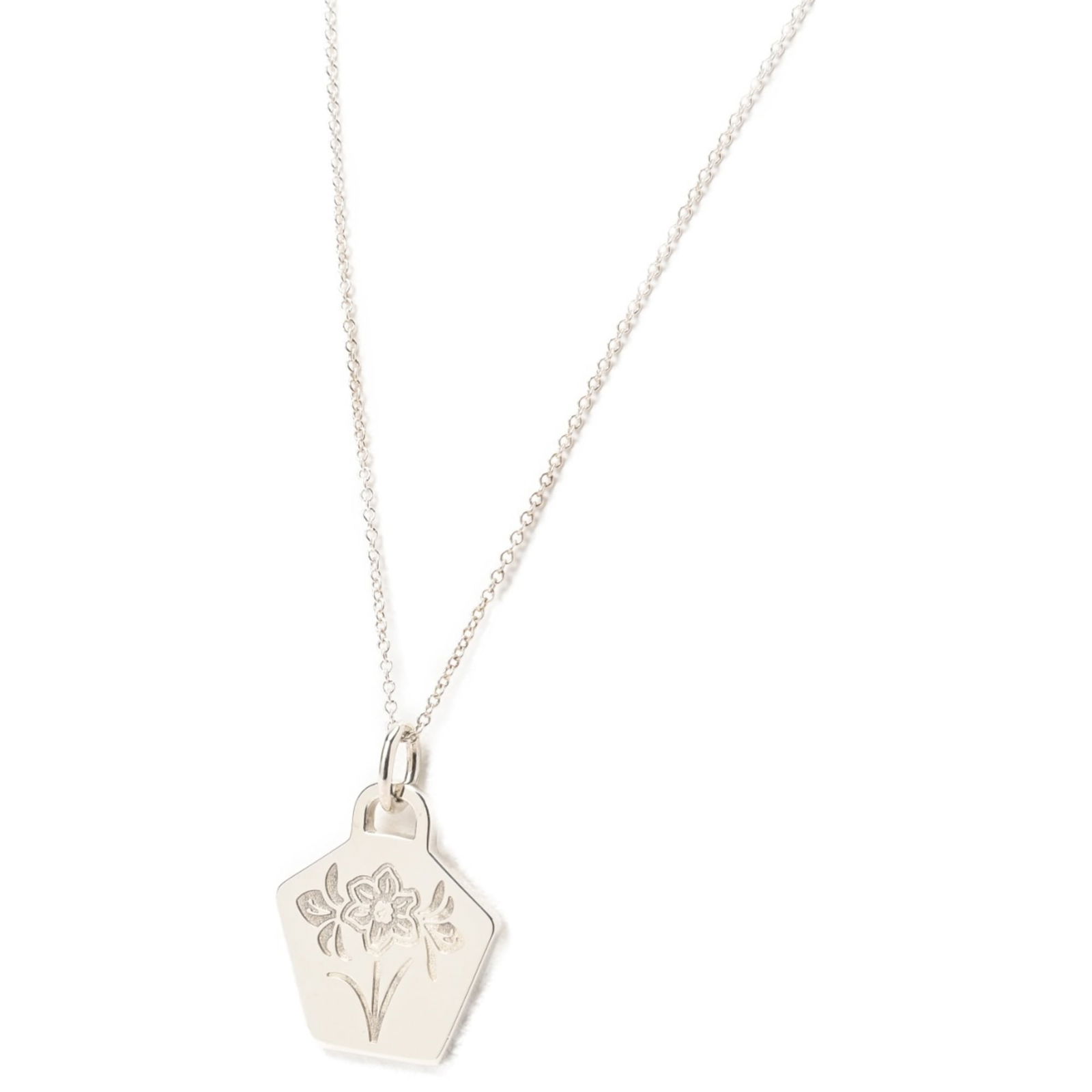 Silver 925 Tiffany: Silver 925 Tiffany Tiffany necklace made of silver 925, with a neck circumference of 40 cm and a pendant size of 21mm x 18.2mm, in very good used condition with minor traces of usage. Item