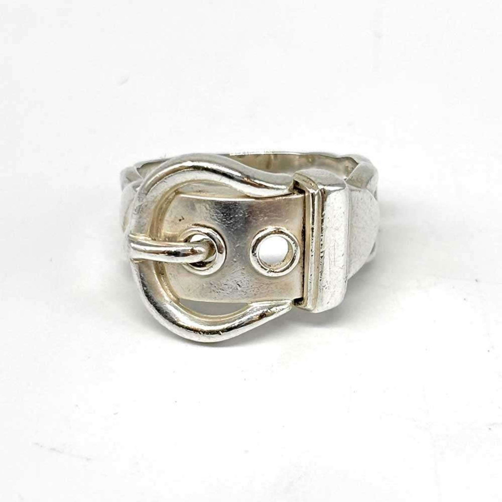 Silver 925 Hermes Band Ring: Silver 925 Hermes Band Ring Silver 925 band ring by Hermes for women, size 6.5, in very good used condition with minor traces of wear including some scratches. Item Specifics: Brand: Hermes Type: